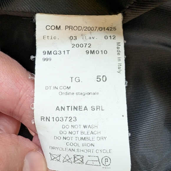 Armani Collezioni Black Wool Blazer sz 14 - Picture 7 of 8